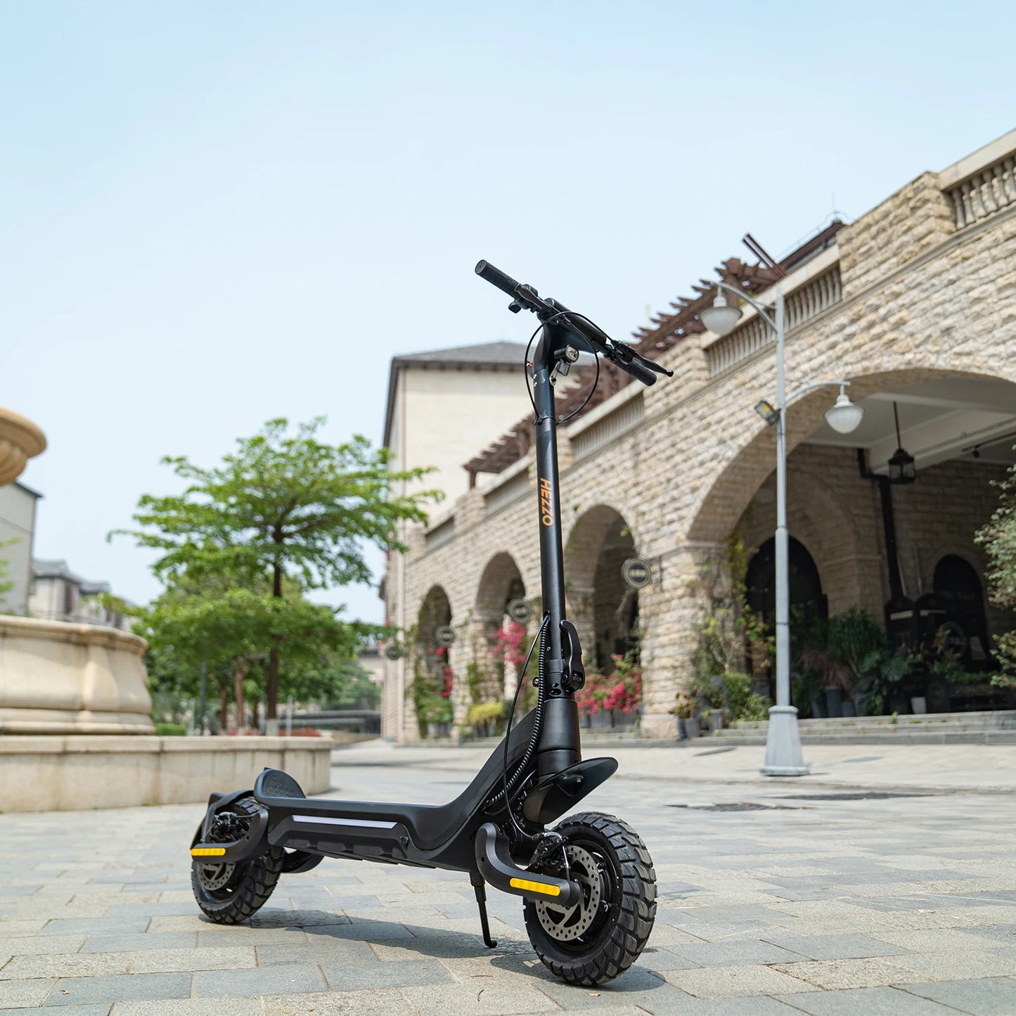 Powerful 1600W Dual Motor Electric Scooter