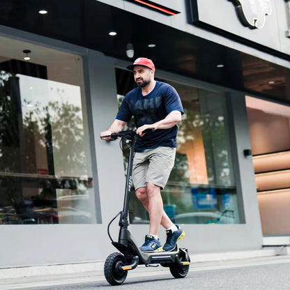 Powerful 1600W Dual Motor Electric Scooter